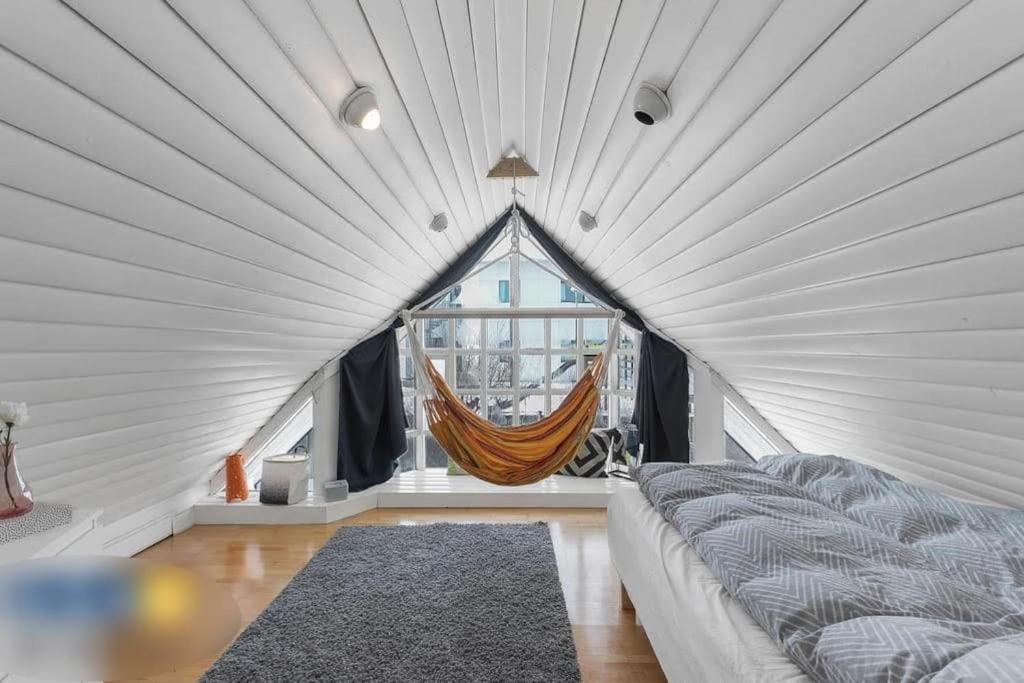 Icelandic Art Garden Villa W. Parking In Centre City Reikiavik Exterior foto